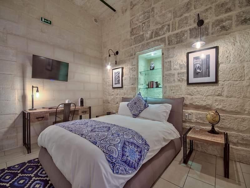 Julesy'S Bnb Hotel Cospicua Exterior photo